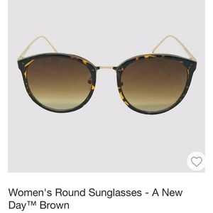 Round Sunglasses - Tortoise Shell